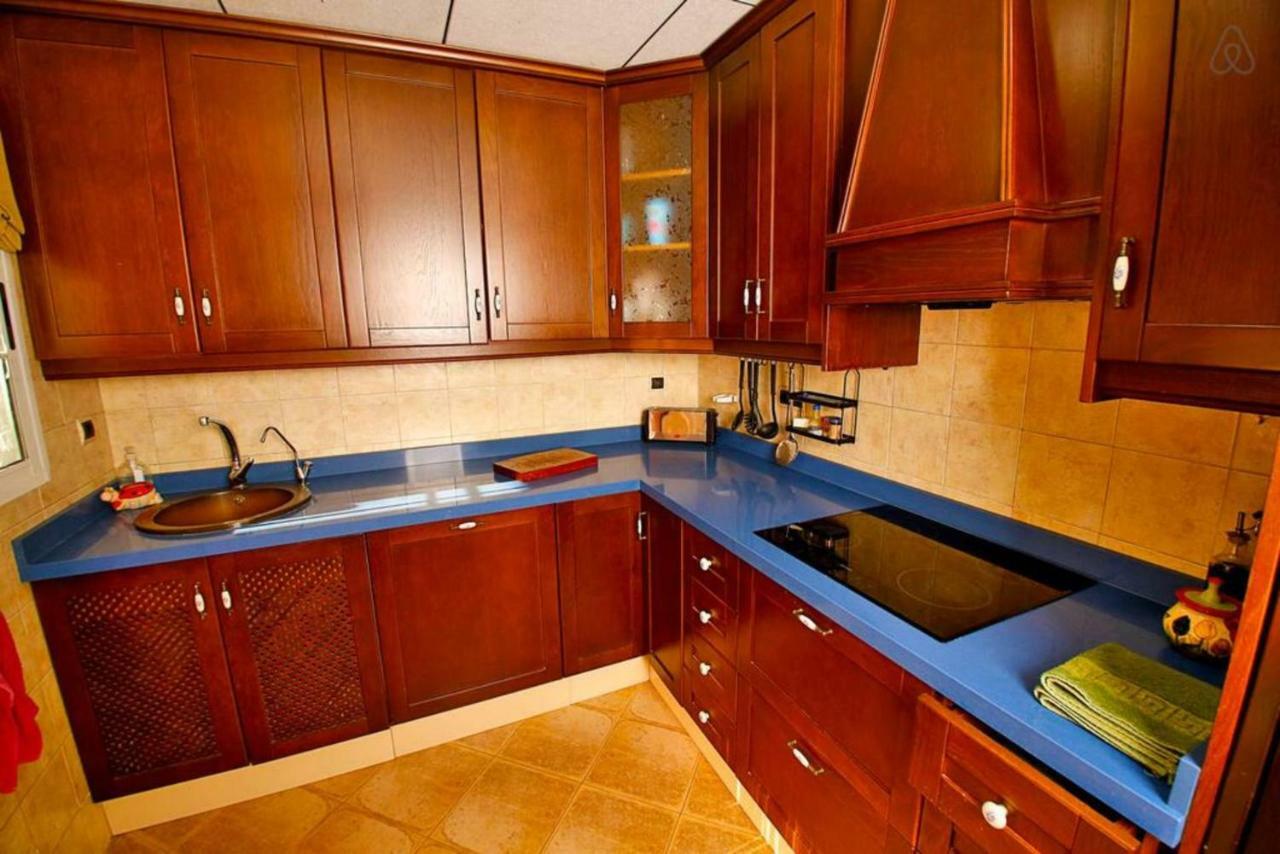 Arenales Great Home With Ac, Pool And Barbecue Arenales del Sol Ngoại thất bức ảnh